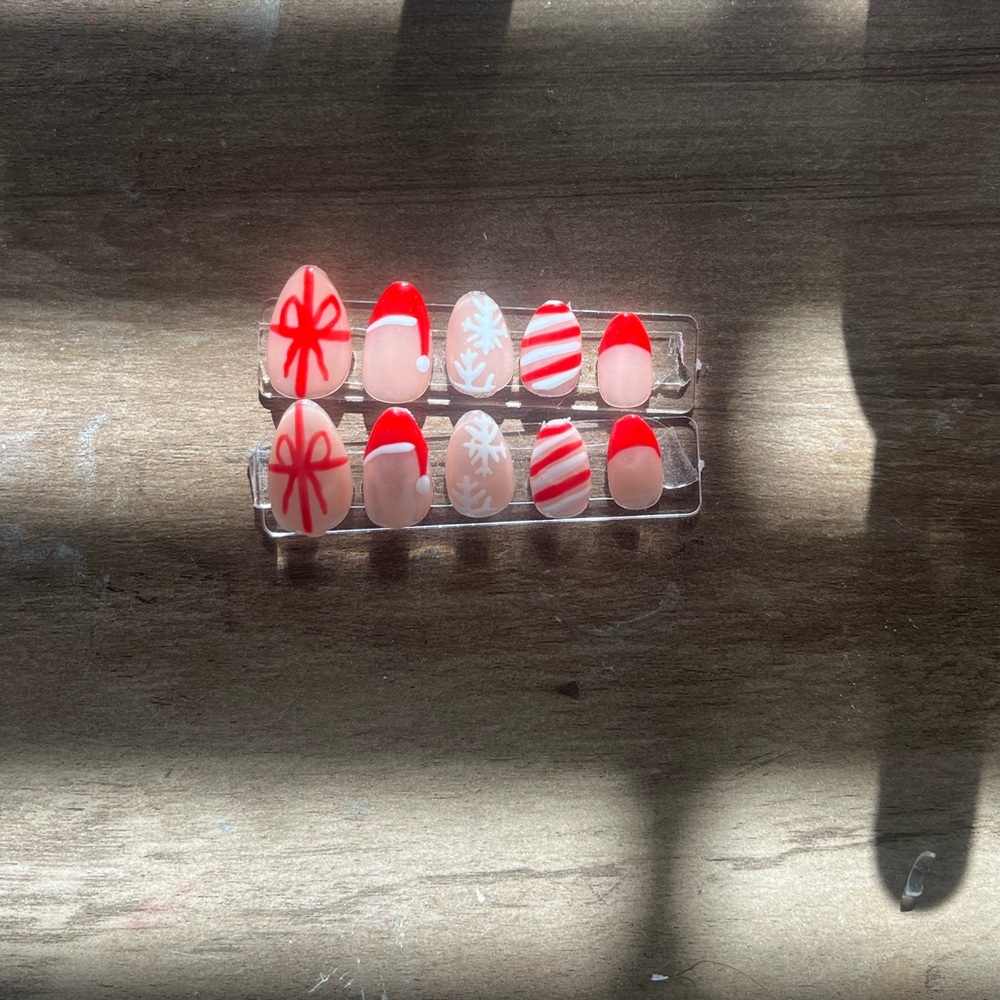 Christmas nails! 24 nails